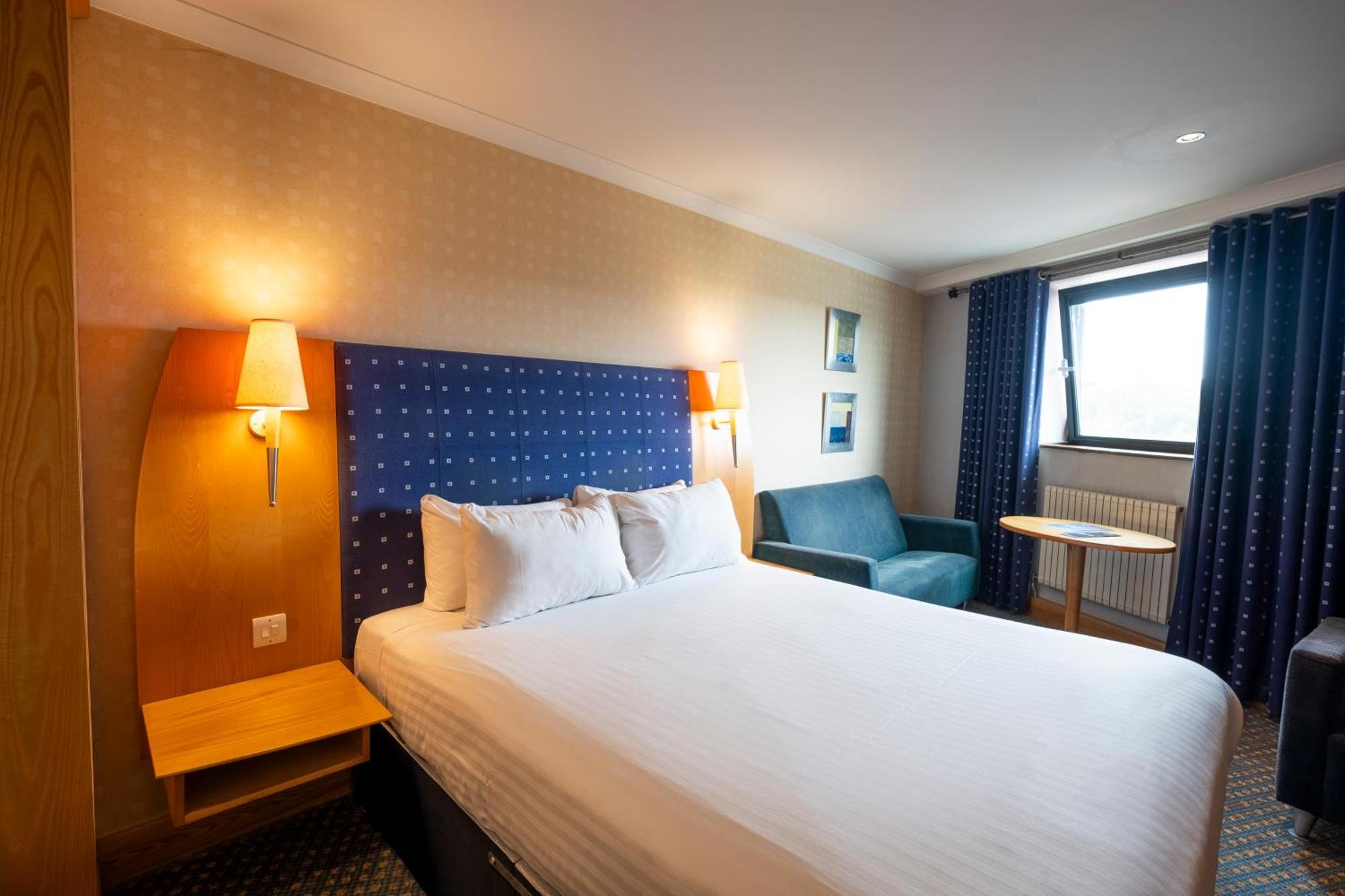 The Bolton Stadium Hotel, A Member Of Radisson Individuals Εξωτερικό φωτογραφία