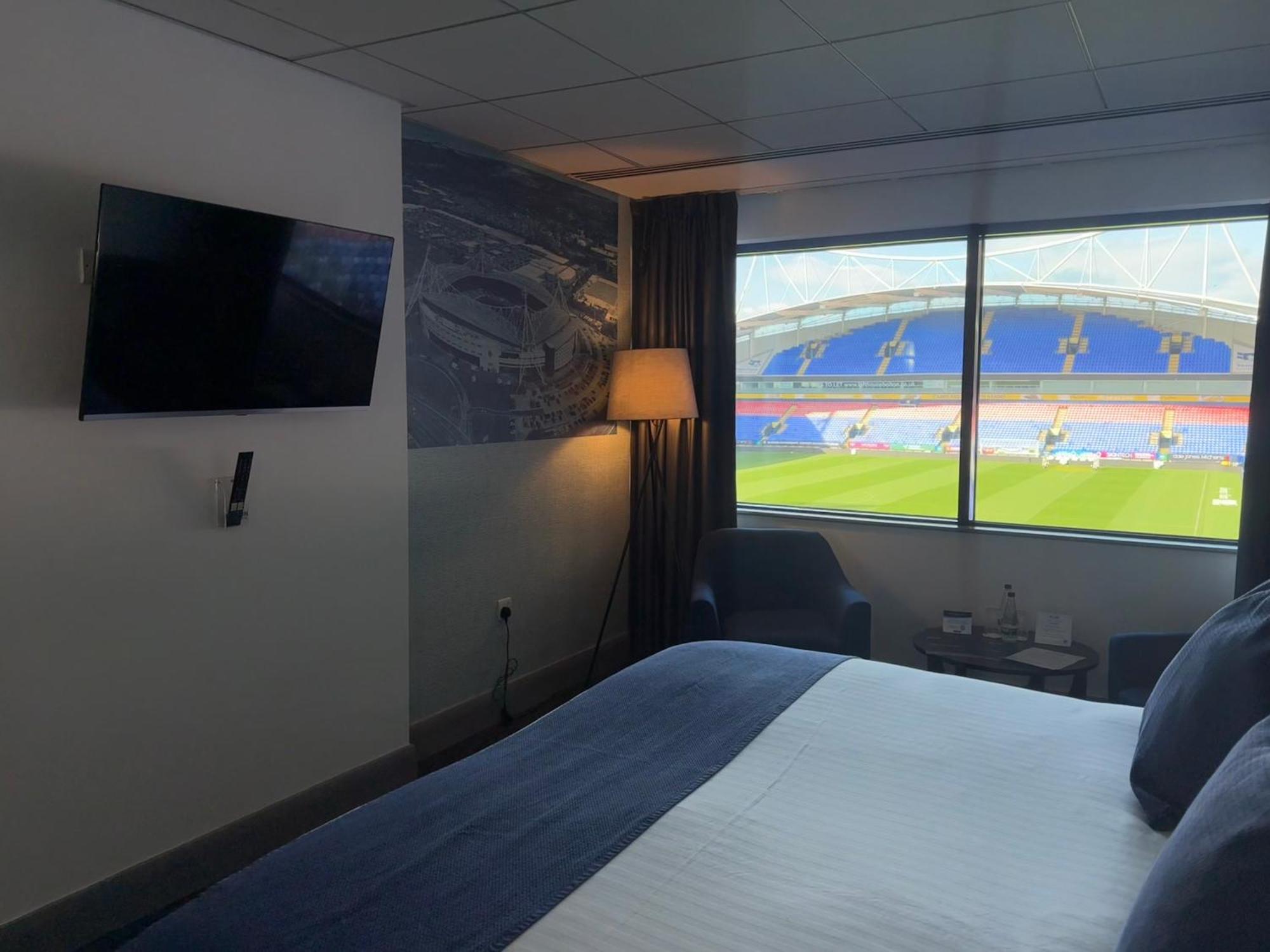 The Bolton Stadium Hotel, A Member Of Radisson Individuals Εξωτερικό φωτογραφία