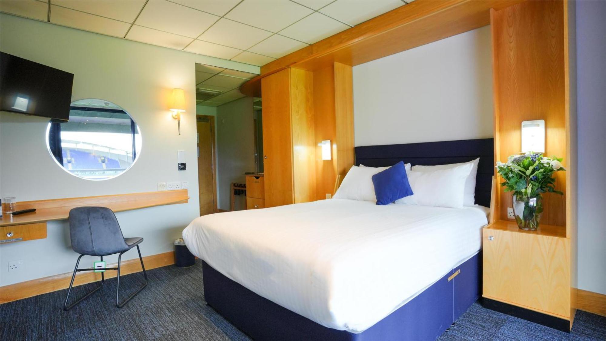 The Bolton Stadium Hotel, A Member Of Radisson Individuals Εξωτερικό φωτογραφία